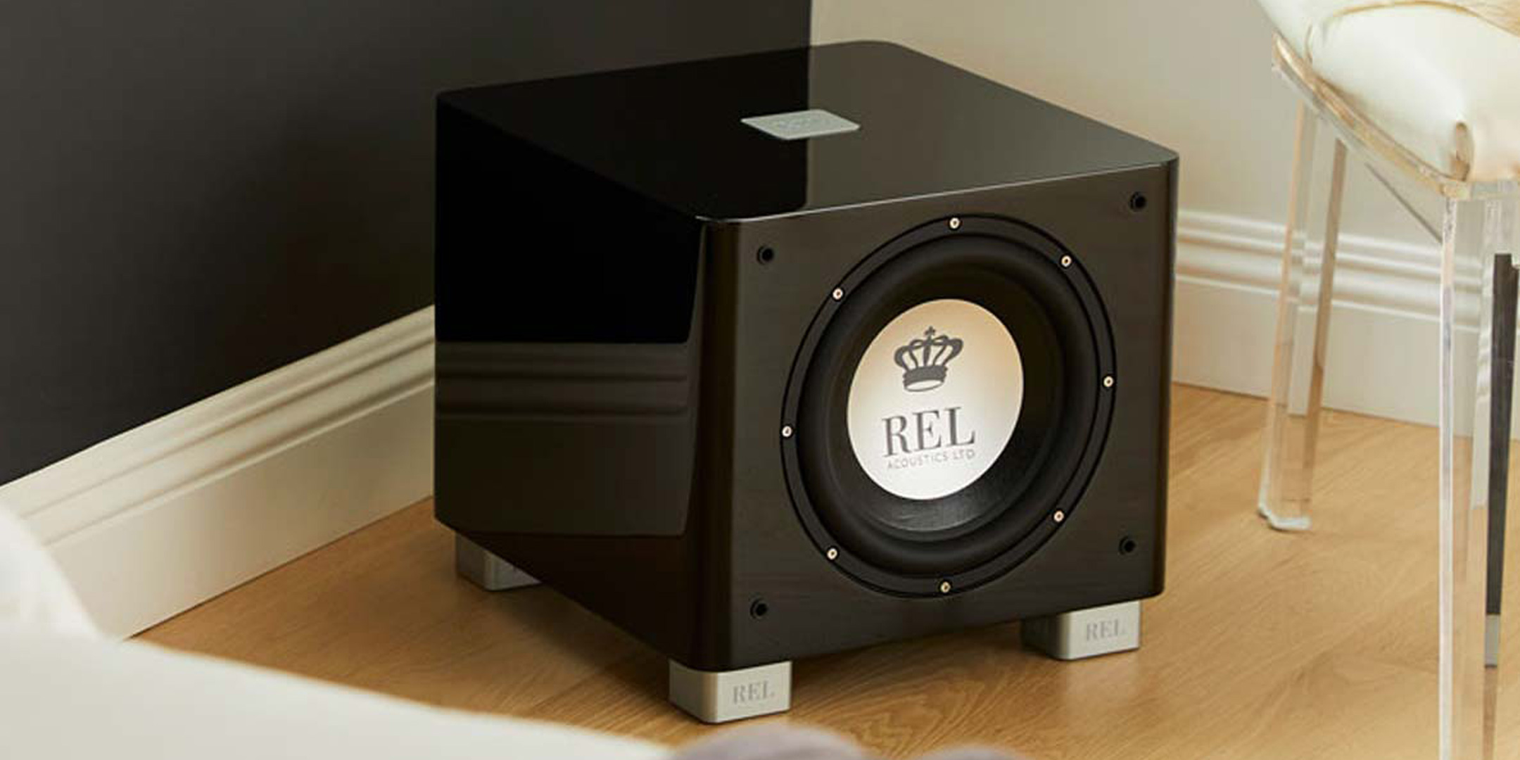 Pic showing the REL T/9x Subwoofer on the floor of a sitting room