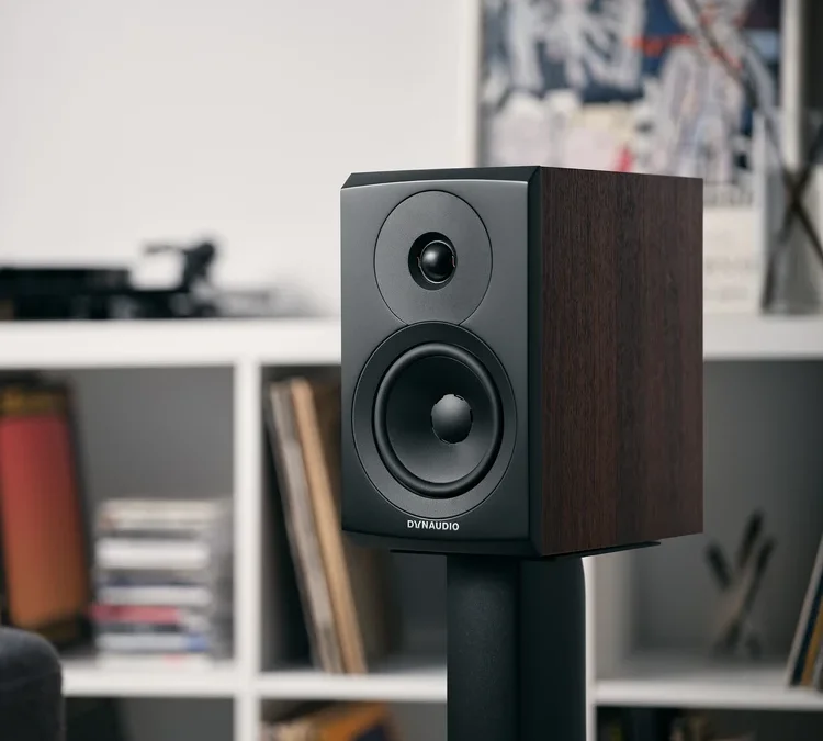 Dynaudio Emit 10